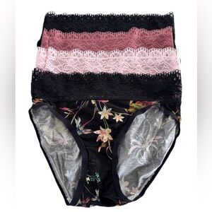 Soma High-Leg Panty with Super Soft Enchanting Lace 4 pack size Small. NWT
